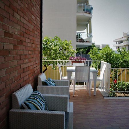 Sogno Mediterraneo Formia Exterior photo